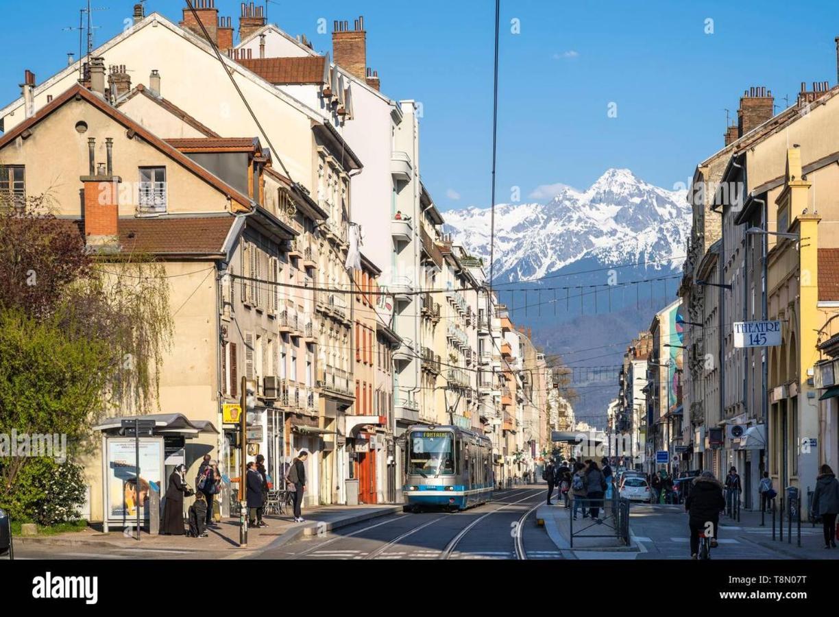 Le 136 B Grenoble Exterior foto